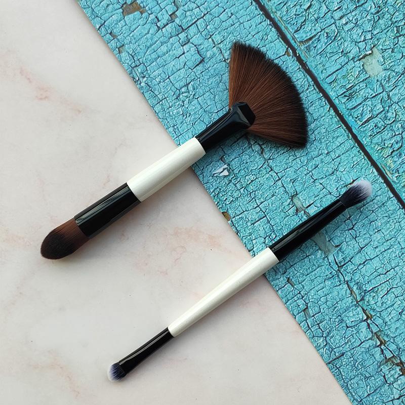 2PCS Double-ended Makeup Brush Set Umbrella-shaped Loose Powder Brush Foundation Eye shadow Concealer With Box
2PCS Double-ended Makeup Brush Set Umbrella-shaped Loose Powder Brush Foundation Eye shadow Concealer With Box