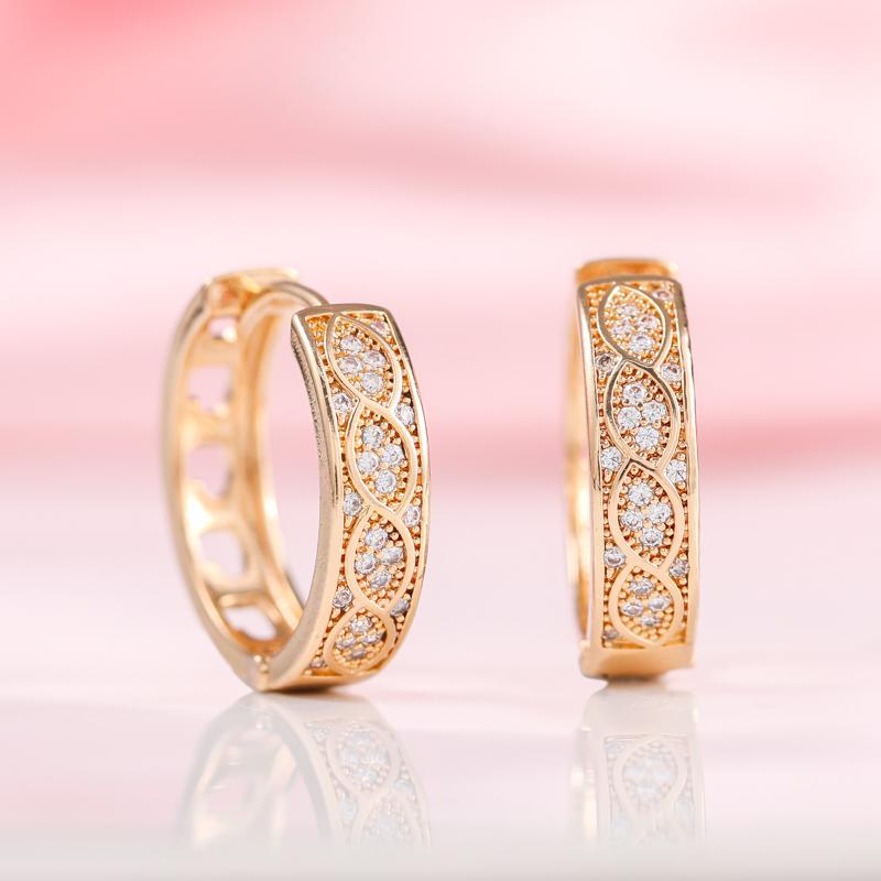 New Hollow Love Earrings Rose Gold White Shiny Round Zircon Circle Earrings Women Fashion Party Jewelry Gift
New Hollow Love Earrings Rose Gold White Shiny Round Zircon Circle Earrings Women Fashion Party Jewelry Gift
