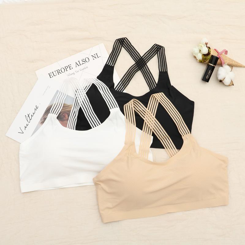 Large size ice silk breathable fabric beautiful back wrapped push up bras for women seamless sexy lingerie modis bralette, Beige
Large size ice silk breathable fabric beautiful back wrapped push up bras for women seamless sexy lingerie modis bralette, Beige