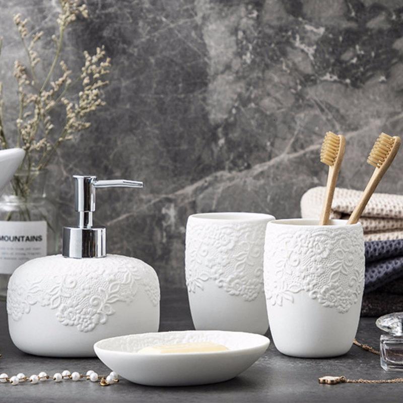 Creative Bathroom Four-piece White Embossed Pattern Bathroom Accessorie Lotion Bottle Soap Dish Mouthwash Cup Tray with Gift Box
Creative Bathroom Four-piece White Embossed Pattern Bathroom Accessorie Lotion Bottle Soap Dish Mouthwash Cup Tray with Gift Box