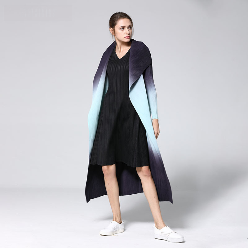 LANMREM New Fashion Pattern Pleated Leisure Long Sleeve Cardigan Large Lapel Gradient Color Slim Women's Trench Coat AD048 201111