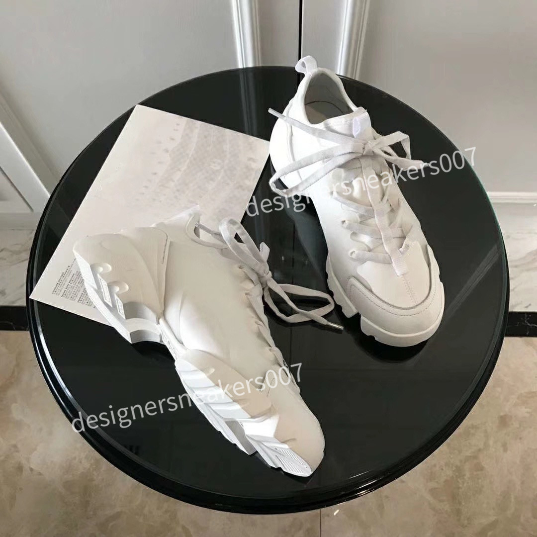 new Womans Sandals Floral brocade Mens Fashion Slippers White Gear Bottoms Flip Flops Womens Slides Casual Flats slipper bn190519, 02
new Womans Sandals Floral brocade Mens Fashion Slippers White Gear Bottoms Flip Flops Womens Slides Casual Flats slipper bn190519, 02