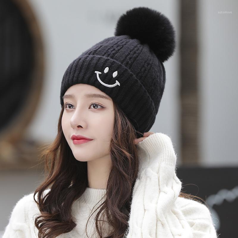 Women'Hats Knitted Solid Wool Cap Thickened And Warm Windproof Beanies 2020 Fashion Winter Simle Face Embroidery Designer Bonnet1, White
Women'Hats Knitted Solid Wool Cap Thickened And Warm Windproof Beanies 2020 Fashion Winter Simle Face Embroidery Designer Bonnet1, White