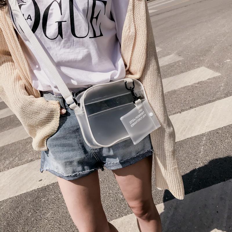 One-shoulder tilt across the tote girl bag