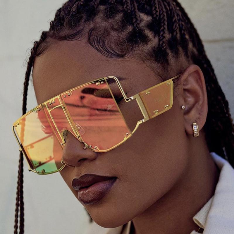 Fashion Square Sunglasses Women New Oversized Mirror Men Shades Glasses Metal Rivet Trend Unique Female Eyewear
Fashion Square Sunglasses Women New Oversized Mirror Men Shades Glasses Metal Rivet Trend Unique Female Eyewear