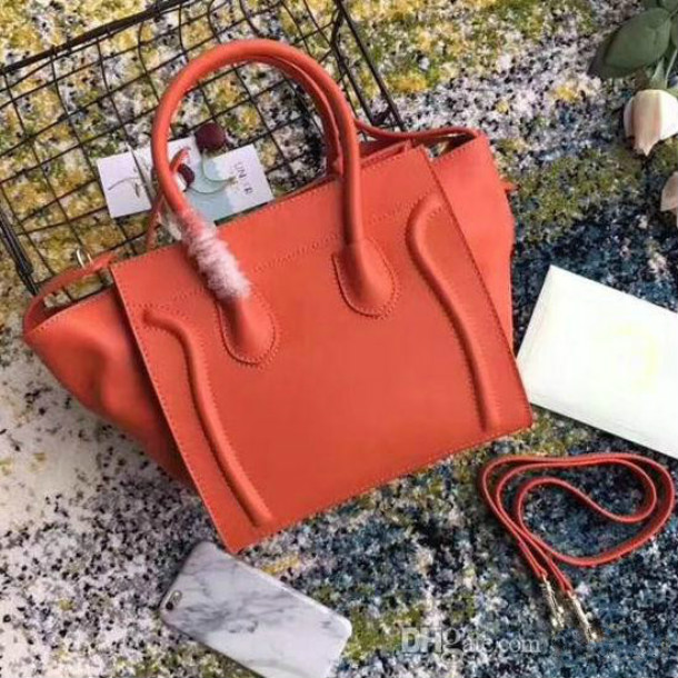 luxury Ladies Trapeze Casual Tote Handbag Real Cowhide Leather woman Designer Shoulder Bat Bag With Wrist Purse Bag Boston Handbag, Blue
luxury Ladies Trapeze Casual Tote Handbag Real Cowhide Leather woman Designer Shoulder Bat Bag With Wrist Purse Bag Boston Handbag, Blue