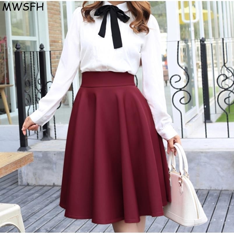 In The Autumn Winter Grown Place Umbrella Skirt Retro Waisted Body Skirt New Europe And The Code Word Pleated Skirt For Female T200319