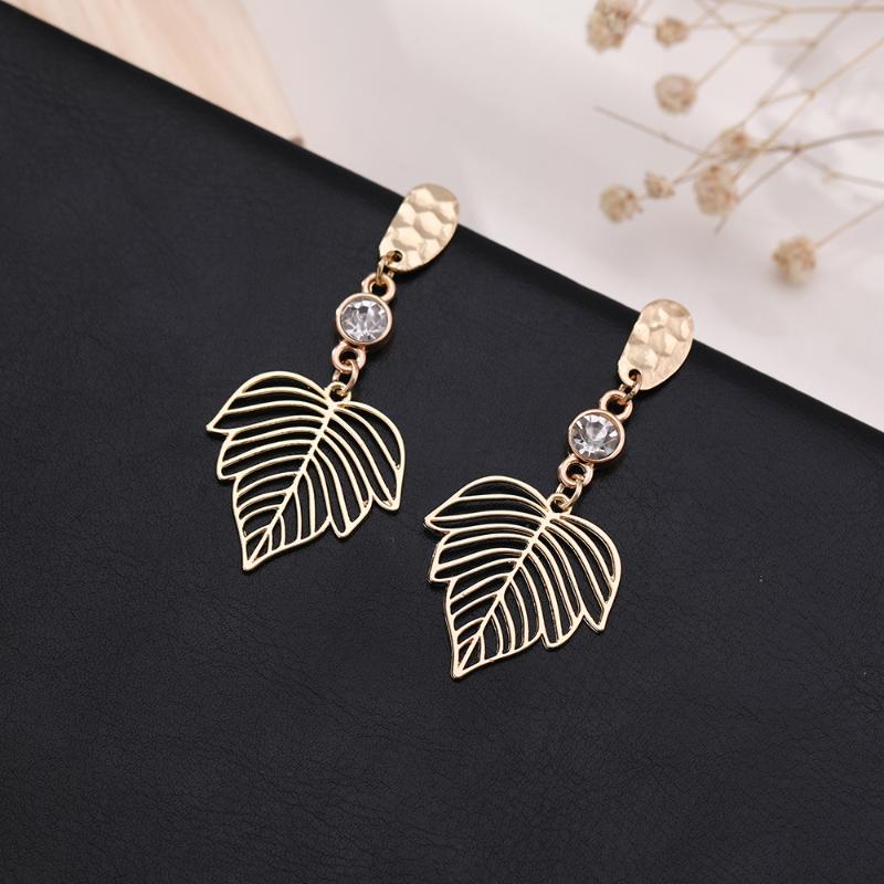 2021 Fashion Hoop Earrings Jewelry Beautiful Gold Color Pierced Rhinestone For Women Ladies Gift Fashioh Plant Earring Jewelry
2021 Fashion Hoop Earrings Jewelry Beautiful Gold Color Pierced Rhinestone For Women Ladies Gift Fashioh Plant Earring Jewelry