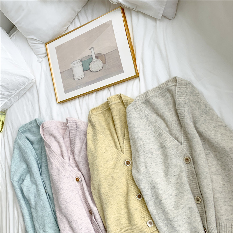 Spring and autumn lazy new Korean version of loose knit cardigan wild short student thin sweater female outer jacket 201030