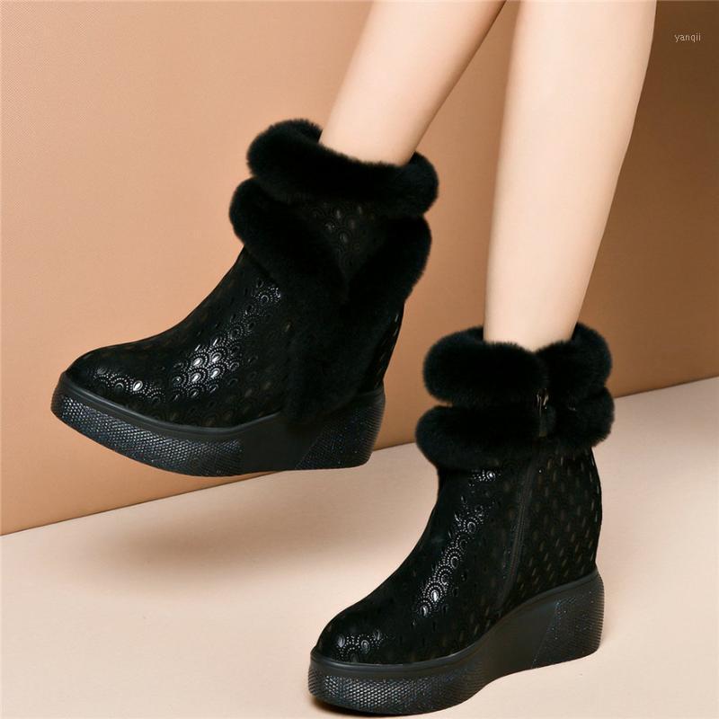 Winter Trainers Women Cow Leather Wedges High Heel Ankle Boots Female Warm Fur Pointed Toe Fashion Sneakers Casual Shoes1, Black
Winter Trainers Women Cow Leather Wedges High Heel Ankle Boots Female Warm Fur Pointed Toe Fashion Sneakers Casual Shoes1, Black