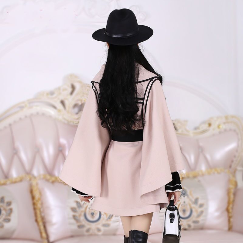 Autumn And Winter Women Coats Women's Beige Black-Edged Bat Cloak Cape Woolen Coat 201214