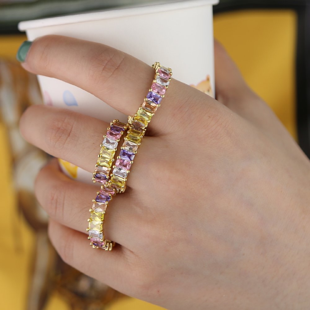 2024 Colorful Fashion Jewelry Pink Pinky Pastel Rainbow Baguette Cz Eternity Ring Engagement Band Rings 5 6 7 8 9 Wholesale