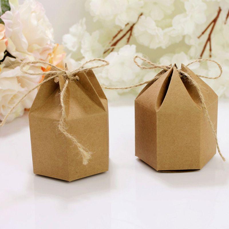 50pcs/pack Kraft Paper Candy Present Box Creative Hexagon Sweet Packing Boxes with Rope Wedding Candy Packaging Box
50pcs/pack Kraft Paper Candy Present Box Creative Hexagon Sweet Packing Boxes with Rope Wedding Candy Packaging Box