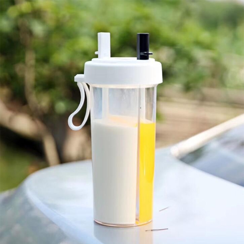 Double-tube Two Drink Water Bottle Portable Outdoor Travel Creative Dual-use Drinking Cup Leak Proof Couple Christmas Gift Cup LJ200821