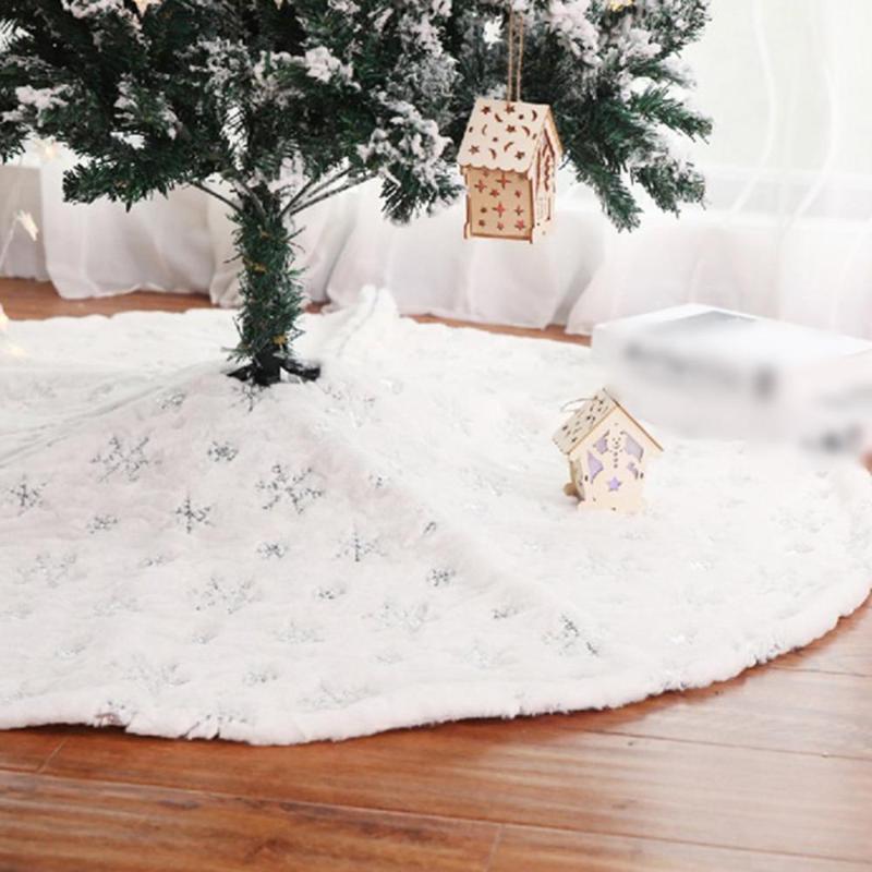 90/122cm White Flannel Embroidered Snowflake Christmas Tree Skirt New Year Home Decor Super Soft Cover Silver Gold Colorful
90/122cm White Flannel Embroidered Snowflake Christmas Tree Skirt New Year Home Decor Super Soft Cover Silver Gold Colorful