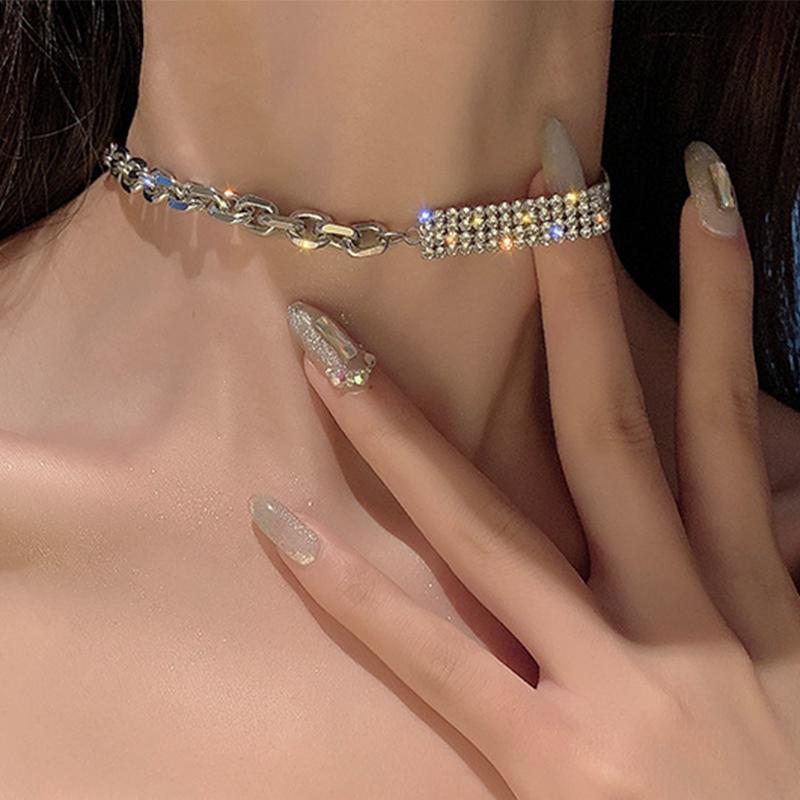 17KM Cute Rhinestone Chain Link Choker Necklace For Women Wedding Silver Color Asymmetric Choker Necklaces Party Jewelry
17KM Cute Rhinestone Chain Link Choker Necklace For Women Wedding Silver Color Asymmetric Choker Necklaces Party Jewelry