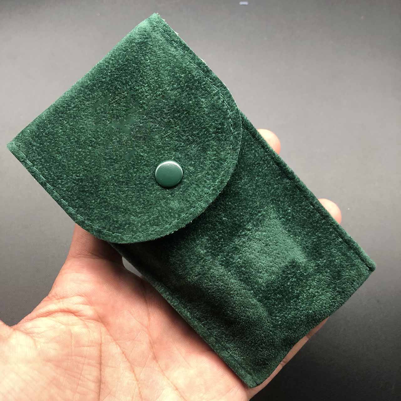hot sale best quality smooth flannel green pouch watch protective case for watches pocket gift gift green storage bag watch accessories