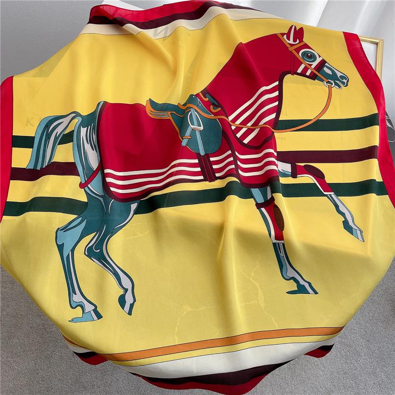 2021 New Silk Scarf Women Shawl Wrap Animal Chain Horse Printed Square Scarves Female Small Hair Scarfs Bandana Ladies
2021 New Silk Scarf Women Shawl Wrap Animal Chain Horse Printed Square Scarves Female Small Hair Scarfs Bandana Ladies