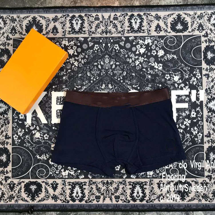 men boxers underwear 2020 new arrival mens casual underwears with embroidery fashion under pants 3 colors box 2020 new wholesale, Black;white
men boxers underwear 2020 new arrival mens casual underwears with embroidery fashion under pants 3 colors box 2020 new wholesale, Black;white