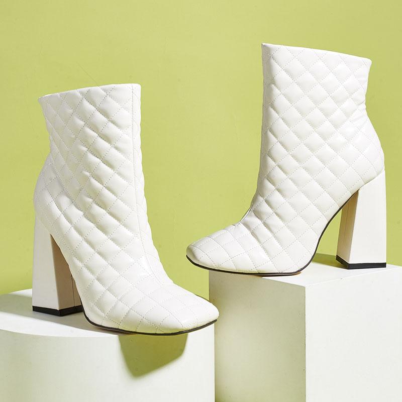 Diamond Check Thick High-heel Square Toe Boots Side Zipper High Heel Square Toe Thread PU Shoes Western Women Fashion Spring New, Black
Diamond Check Thick High-heel Square Toe Boots Side Zipper High Heel Square Toe Thread PU Shoes Western Women Fashion Spring New, Black