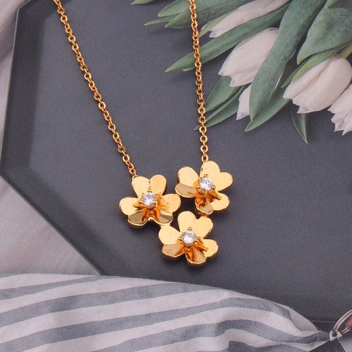 2020 gold chain jewelry women necklace flower necklace four leaf clover necklace silver rose gold fashion necklaces wholesale
2020 gold chain jewelry women necklace flower necklace four leaf clover necklace silver rose gold fashion necklaces wholesale