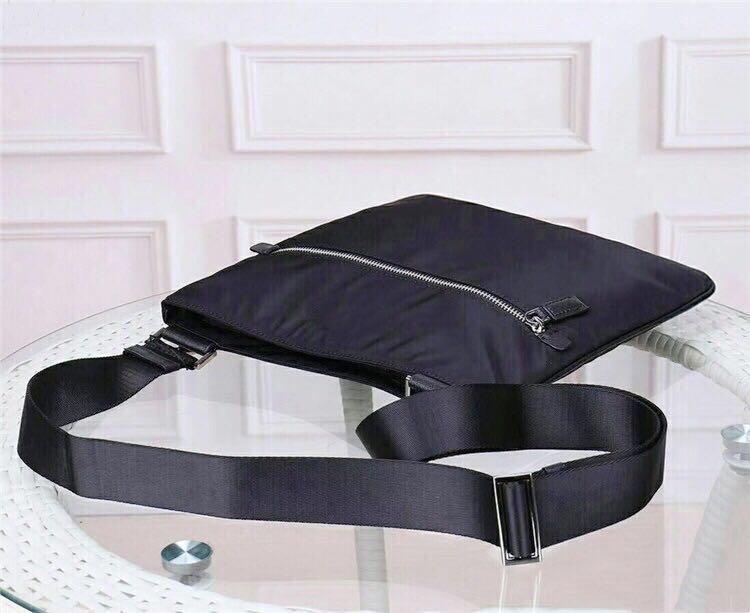classic Shoulder bag Cross Body bag for men orignal man messenger bag fashion satchel waterproof parachute fabric purse wholesale