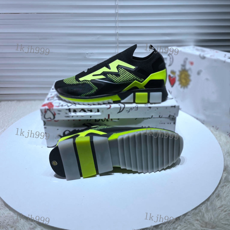 Boy sneakers Retro fashion men's and women's lightweight breathable men sports walking running shoes ladies run ning shoe lovers, Black;red
Boy sneakers Retro fashion men's and women's lightweight breathable men sports walking running shoes ladies run ning shoe lovers, Black;red
