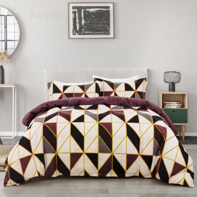 Modern Luxury Duvet Cover Queen Geometry Comforter Cover Bedding Set Double Quilts Set, As picture
Modern Luxury Duvet Cover Queen Geometry Comforter Cover Bedding Set Double Quilts Set, As picture