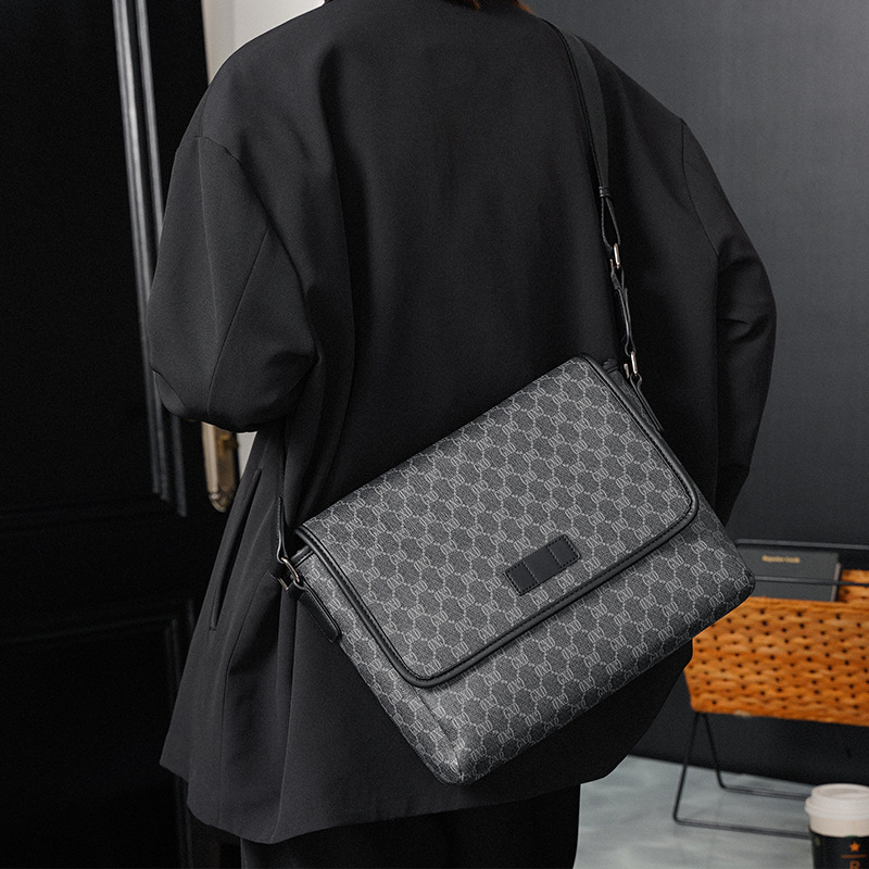 2022 Women Designers Day Packs Fashion Men Shoulder Bag Designer Crossbody Leather Classic Messenger Bags Casual Handbags Mens wallets, With logo
2022 Women Designers Day Packs Fashion Men Shoulder Bag Designer Crossbody Leather Classic Messenger Bags Casual Handbags Mens wallets, With logo