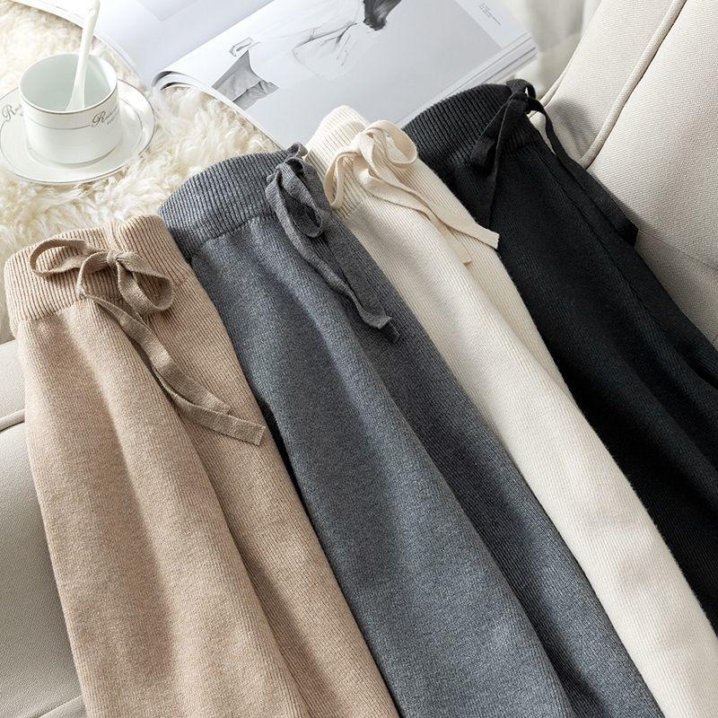 2021 Autumn Winter New Women Thick Warm High Waist Knitting Pants Female Drawstring Elastic Loose Wide Leg Casual Trousers S16, Black
2021 Autumn Winter New Women Thick Warm High Waist Knitting Pants Female Drawstring Elastic Loose Wide Leg Casual Trousers S16, Black