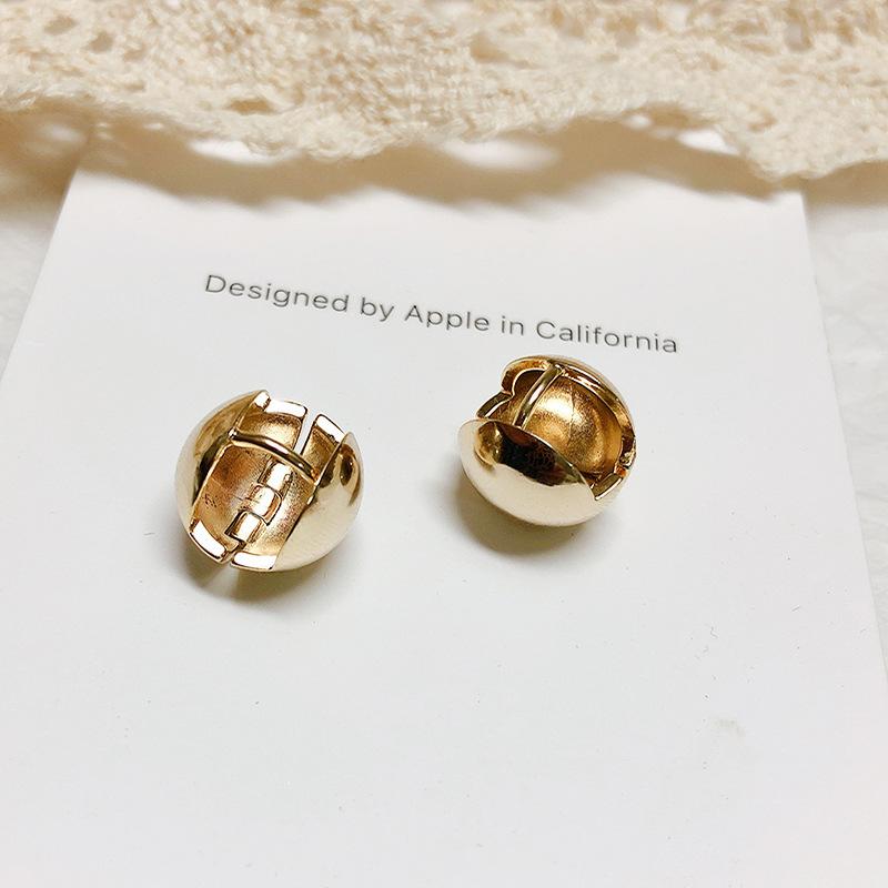 BOAKO Simple Round Ball Earrings 2020 Trend Fashion Jewelry 2020 Earrings Dangle Pendientes Piercing Oreille Kolczyki #Yj04
BOAKO Simple Round Ball Earrings 2020 Trend Fashion Jewelry 2020 Earrings Dangle Pendientes Piercing Oreille Kolczyki #Yj04