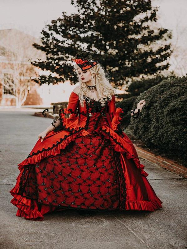 Vintage And Red Black Dresses Long Poet Sleeves Tiered Skirt Satin Lace Crystals Corset Back Wedding Bridal Gown Robes De Mari E