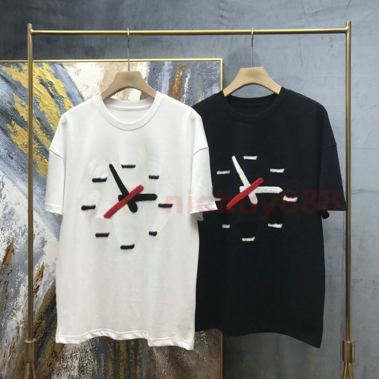 2021 newest paris Luxury mens Towel embroidery print T shirt Designer T shirts fashion womens Clock print T Shirts Casual Cotton tops Tee, Black
2021 newest paris Luxury mens Towel embroidery print T shirt Designer T shirts fashion womens Clock print T Shirts Casual Cotton tops Tee, Black