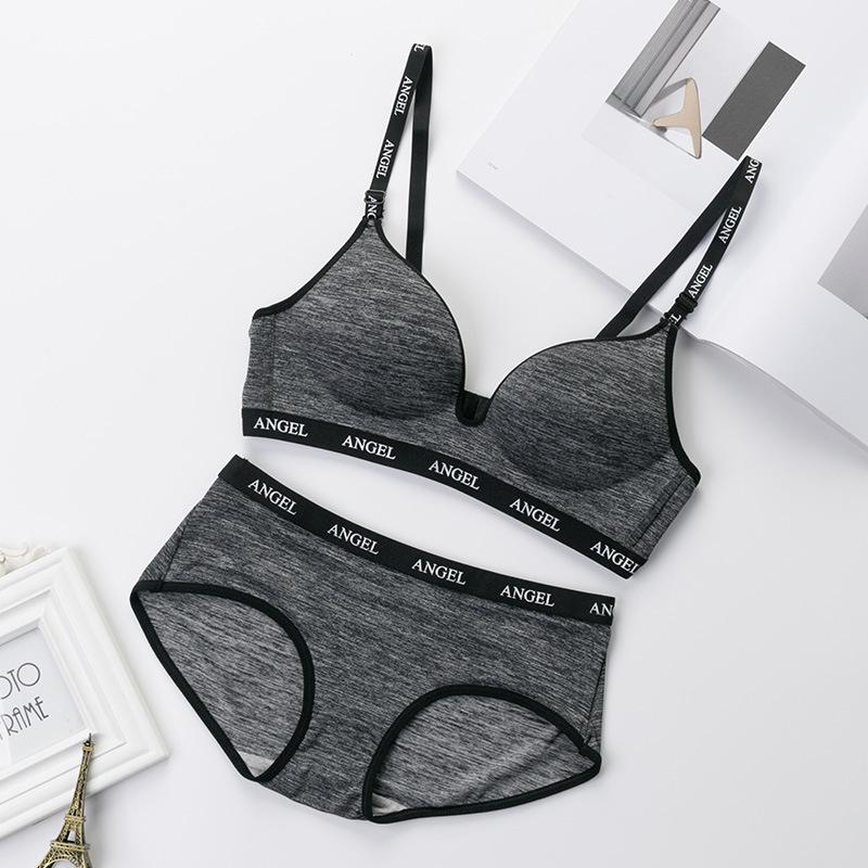 Sports Yoga-Free Steel Ring Bra Fitness Japan Seemless English Lettered Beauty Back Underwear WOMEN'S Suit -resistant, Red
Sports Yoga-Free Steel Ring Bra Fitness Japan Seemless English Lettered Beauty Back Underwear WOMEN'S Suit -resistant, Red