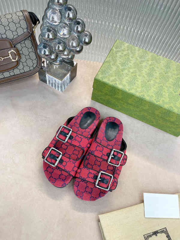 Slippers G Multicolor Double Canvas Designer Luxury Men Women Sandals Strappy Buckle Slipper Webbing Sandal Classics Shoes Top Qulality With CD2C, Color 14
Slippers G Multicolor Double Canvas Designer Luxury Men Women Sandals Strappy Buckle Slipper Webbing Sandal Classics Shoes Top Qulality With CD2C, Color 14