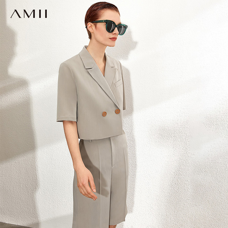 AMII Minimalism Spring Summer Solid Jacket Causal Lapel Loose Suit Coat High Waist Loose Short Pants 12070229 201106, Black pants
AMII Minimalism Spring Summer Solid Jacket Causal Lapel Loose Suit Coat High Waist Loose Short Pants 12070229 201106, Black pants