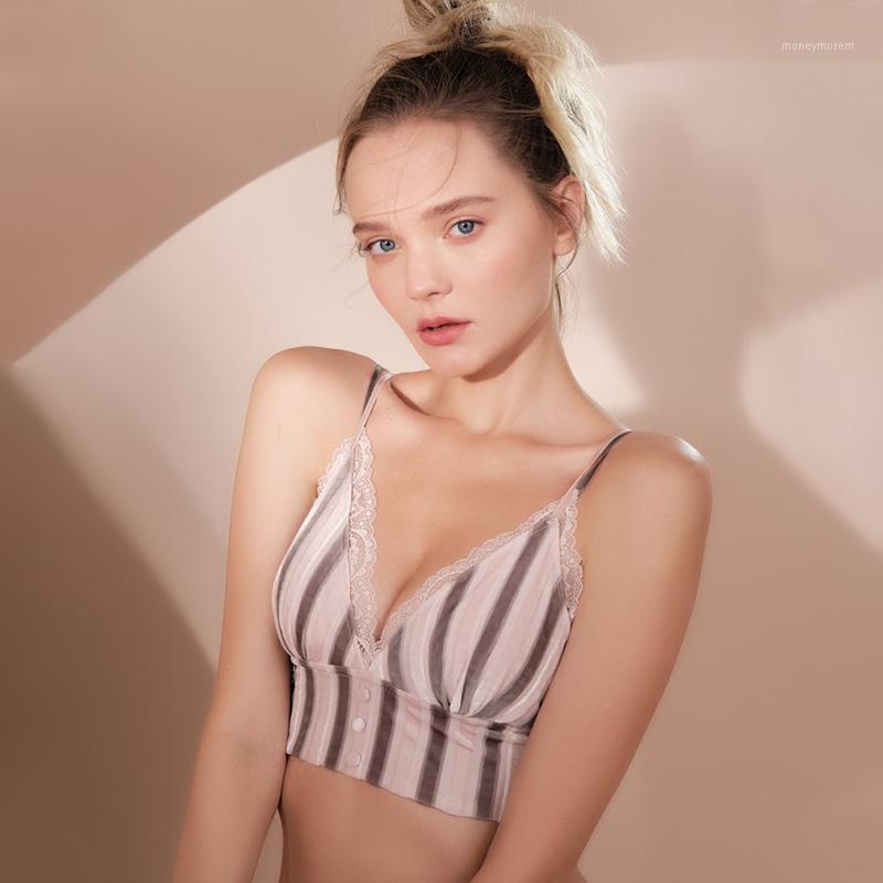 Women Velvet Bra Set Striped Vintage Bralette Padded Brassiere Wireless Lingerie Soft Bralette Set Back Transparent Panties1, Blue and black
Women Velvet Bra Set Striped Vintage Bralette Padded Brassiere Wireless Lingerie Soft Bralette Set Back Transparent Panties1, Blue and black