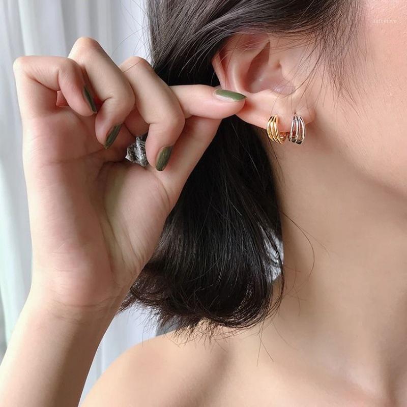 925 silver female cold wind high-end sense of geometric circle personality street style trendy ear buckle earrings for girl1
925 silver female cold wind high-end sense of geometric circle personality street style trendy ear buckle earrings for girl1