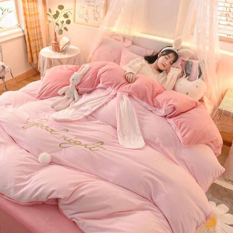 Winter Crystal Velvet Princess Style Bedding Set Lovely Ears Duvet Cover Bed Sheet Pillowcase Warm Fleece Home Textile1, Color2
Winter Crystal Velvet Princess Style Bedding Set Lovely Ears Duvet Cover Bed Sheet Pillowcase Warm Fleece Home Textile1, Color2