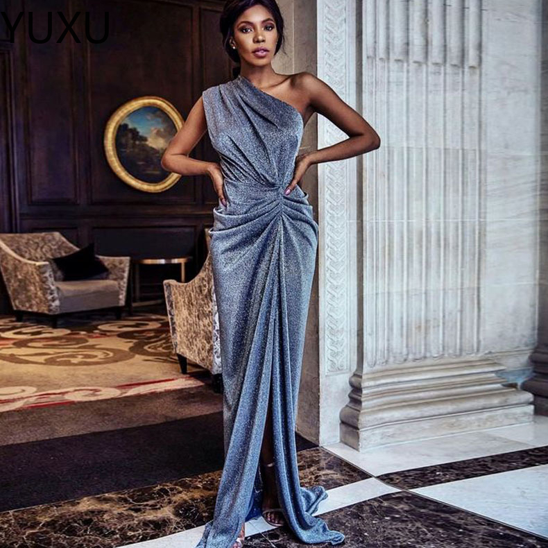 2022 Charming Red Strapless Evening Gowns Dress Formals Wear Mermaid Long Backless Plus Size Prom Bridesmaid Sequined Dresses