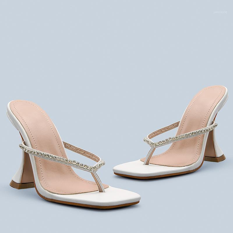 2021 Summer INS Elegant Women 10.5cm Stripper High Heels Flip Flops Slides Mules Bling Crystal White Heels Slippers Party Shoes1, Black
2021 Summer INS Elegant Women 10.5cm Stripper High Heels Flip Flops Slides Mules Bling Crystal White Heels Slippers Party Shoes1, Black