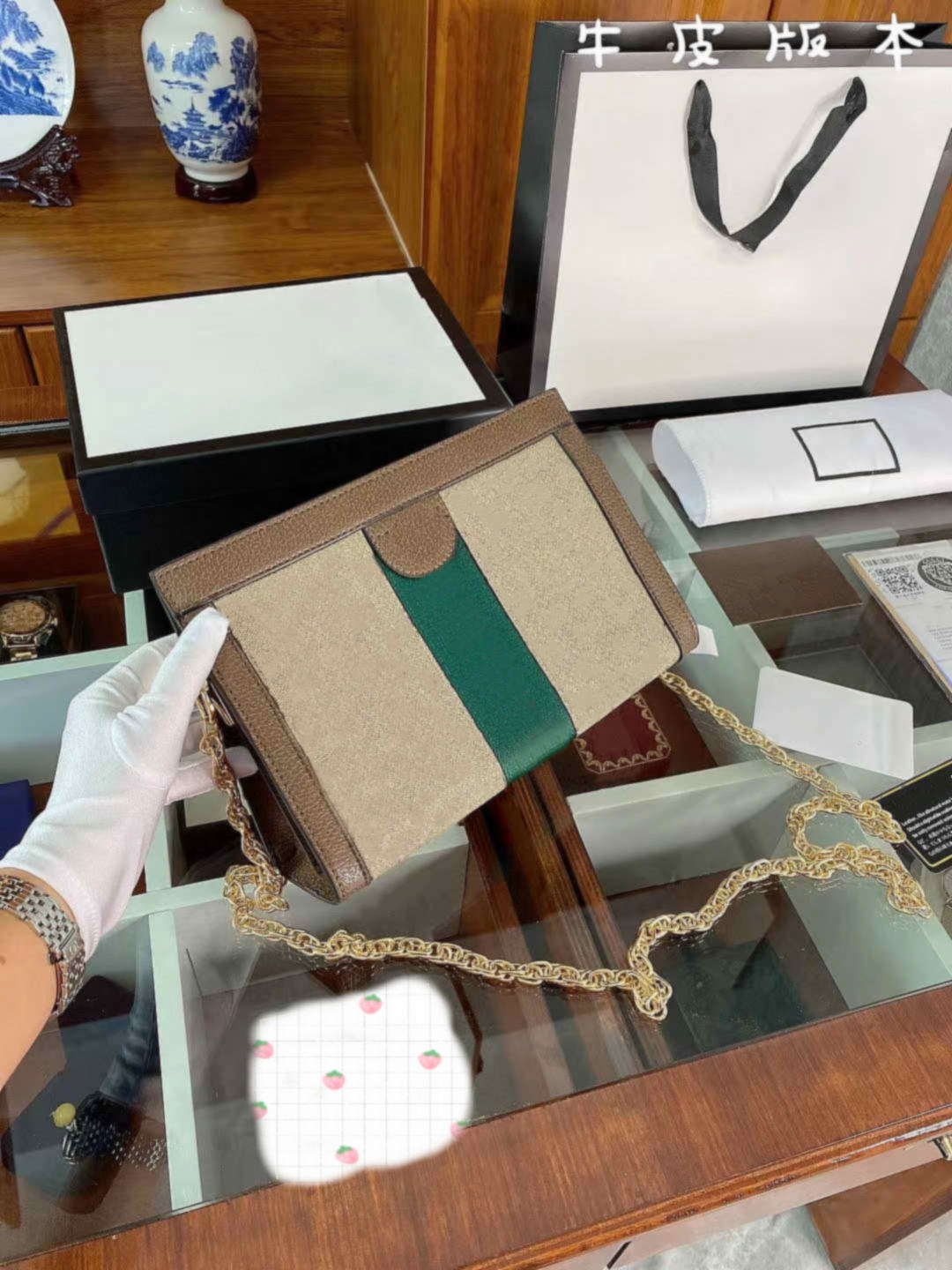 2021 Quality fashion women bag Designer bags Women Cross body Shoulder Bag wallet Cross body Bags Fashion Messenger Bag Handbags 23cm
2021 Quality fashion women bag Designer bags Women Cross body Shoulder Bag wallet Cross body Bags Fashion Messenger Bag Handbags 23cm