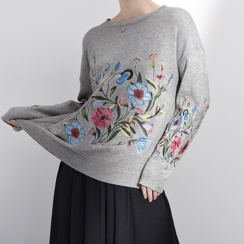[EAM] Spring Autumn Round Neck Long Sleeve Flower Embroidered Knitting Warm Loose Sweater Pollovers Women Fashion V74702 201017