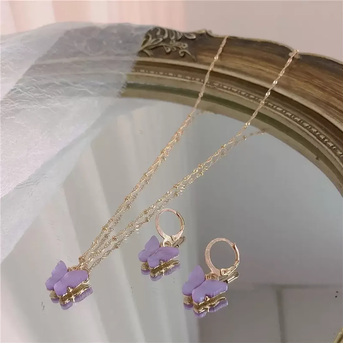 Genuine 2020 Butterfly Pendant Necklaces And Earrings Set For Women Girls Fashion Pink Gold Necklace Elegant Choker Sweet Jewelry Gift 1041 Q2, Silver
Genuine 2020 Butterfly Pendant Necklaces And Earrings Set For Women Girls Fashion Pink Gold Necklace Elegant Choker Sweet Jewelry Gift 1041 Q2, Silver