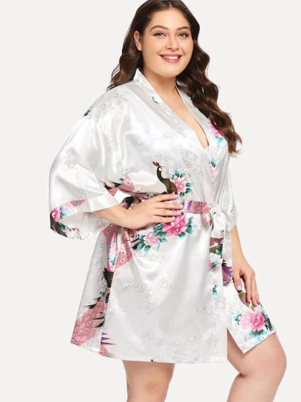 Women Simulation Silk Long Peacock Home Service Peacock Short Sleepwear Bathrobe For Plump Woman Lounge Intimate Lingerie1, White 
Women Simulation Silk Long Peacock Home Service Peacock Short Sleepwear Bathrobe For Plump Woman Lounge Intimate Lingerie1, White