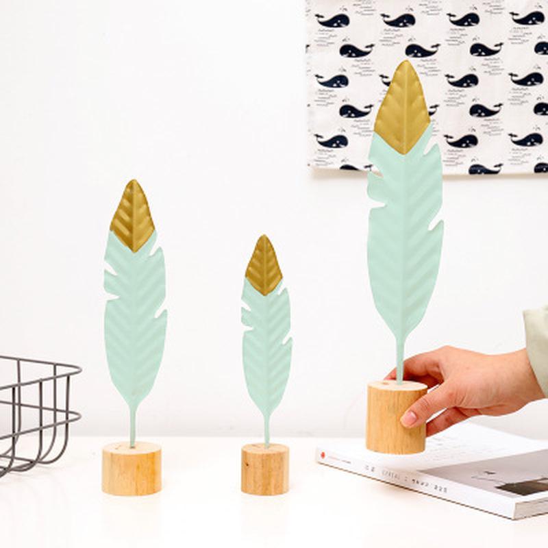 Modern Feather Wooden Decorations Table Fairy Garden Miniature Figurines Fashion Christmas Home Decoration Accessories1
Modern Feather Wooden Decorations Table Fairy Garden Miniature Figurines Fashion Christmas Home Decoration Accessories1