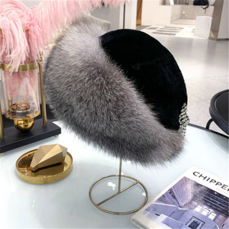 Female winter straw soft and comfortable fox fur Mongolian thick Russian snow hat, casual party hat, Leather gloves 3
Female winter straw soft and comfortable fox fur Mongolian thick Russian snow hat, casual party hat, Leather gloves 3