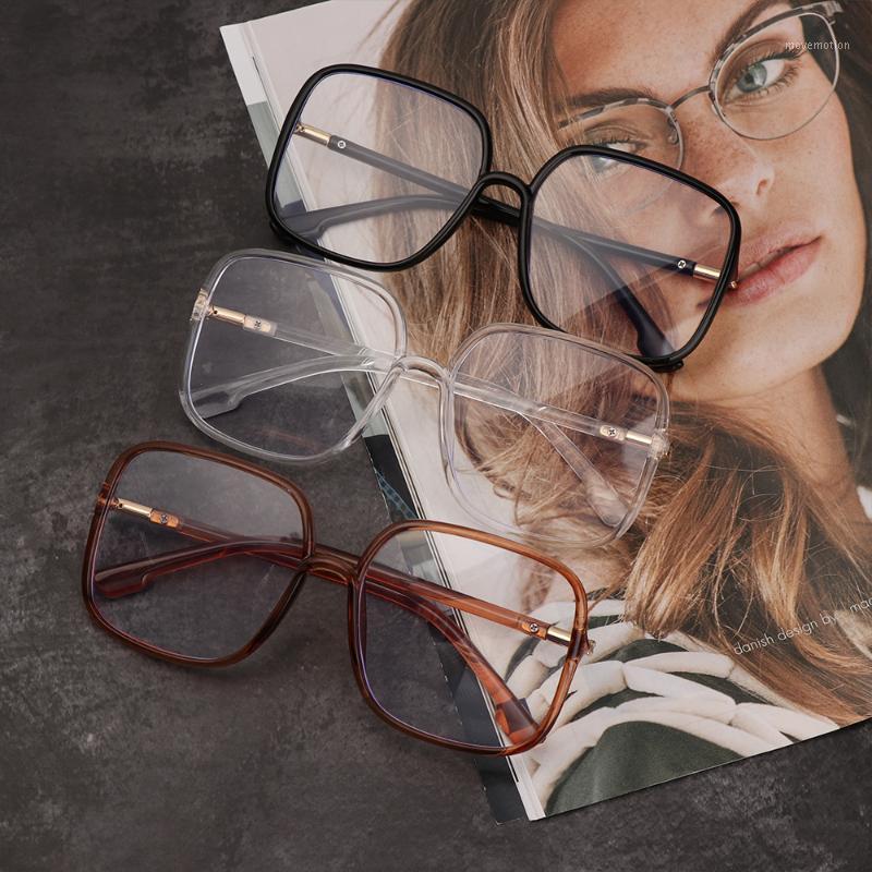 Fashion Blue Light Blocking Glasses Clear Lens Women Men Vintage Metal Oversized Glasses Frame Optical Spectacles Eyeglasses1
Fashion Blue Light Blocking Glasses Clear Lens Women Men Vintage Metal Oversized Glasses Frame Optical Spectacles Eyeglasses1