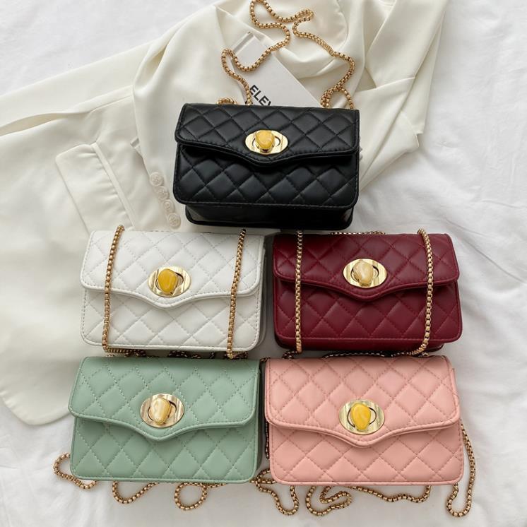 Cross Body Female Lattice Pu Leather Crossbody Bags For Women Chain Shoulder Messenger Bag Ladies Hand Sling Luxury Handbags Designer, Small green
Cross Body Female Lattice Pu Leather Crossbody Bags For Women Chain Shoulder Messenger Bag Ladies Hand Sling Luxury Handbags Designer, Small green