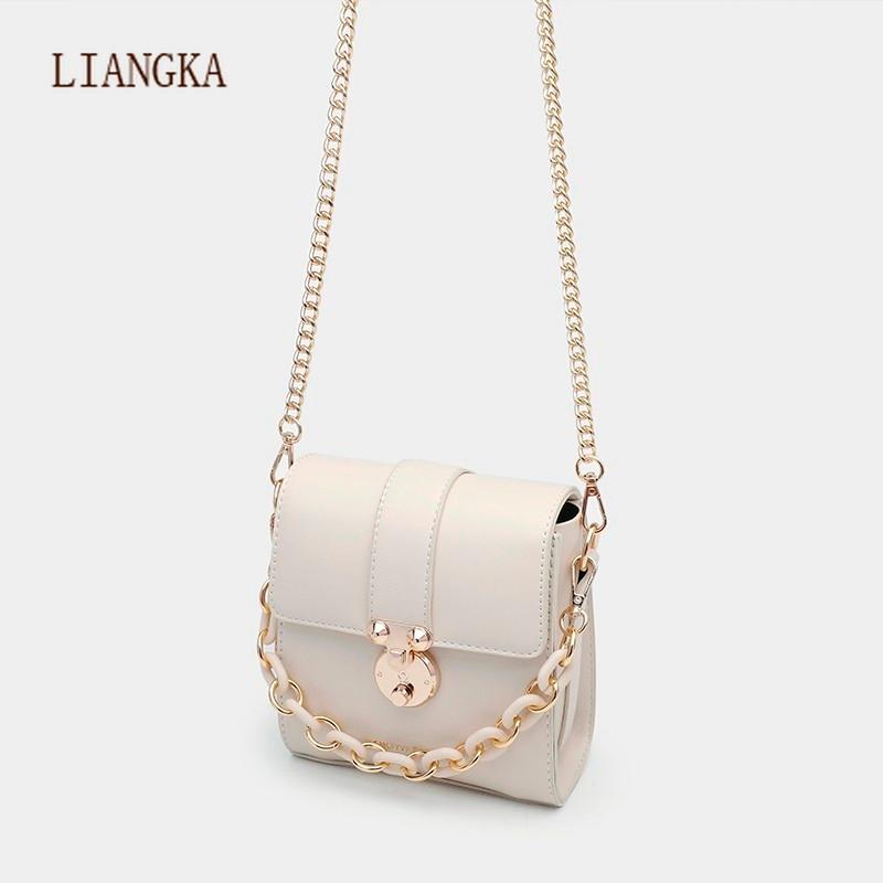2021 New Fashion Women's Bag Chain Small Square Bag Leisure One Shoulder Messenger Luxury Design, Black
2021 New Fashion Women's Bag Chain Small Square Bag Leisure One Shoulder Messenger Luxury Design, Black